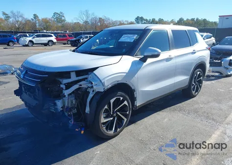 2024 Mitsubishi Outlander Se 2.5 S-Awc/Se Black Edition S-Awc/Se Black Edition W/Pano Roof S-Awc/Se Ralliart S-Awc from USA, damaged, VIN JA4J4VA87RZ083973